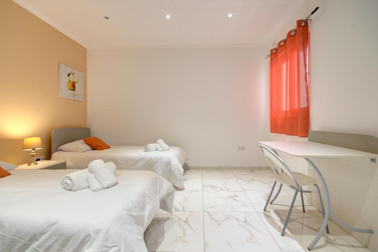 Beachfront Pretty Holiday Home المليحة المظهر الخارجي الصورة