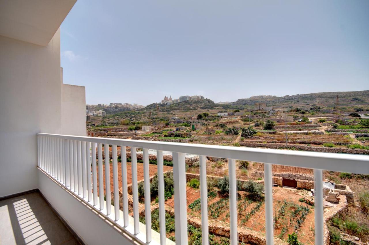 Beachfront Pretty Holiday Home المليحة المظهر الخارجي الصورة